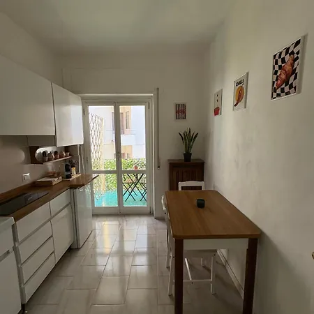 شقة Lungolago Centro